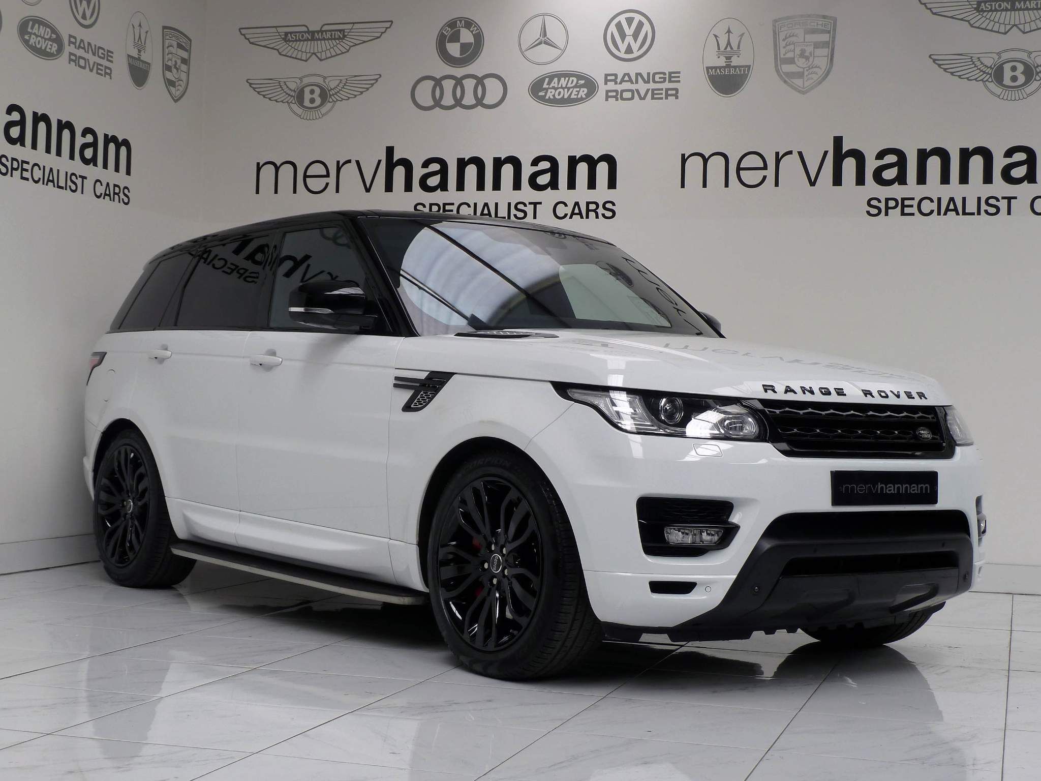 Land Rover Range Rover Sport 3.0 SD V6 HSE   <br/><br/>AUTOBIOGRAPHY DESIGN PACKAGE