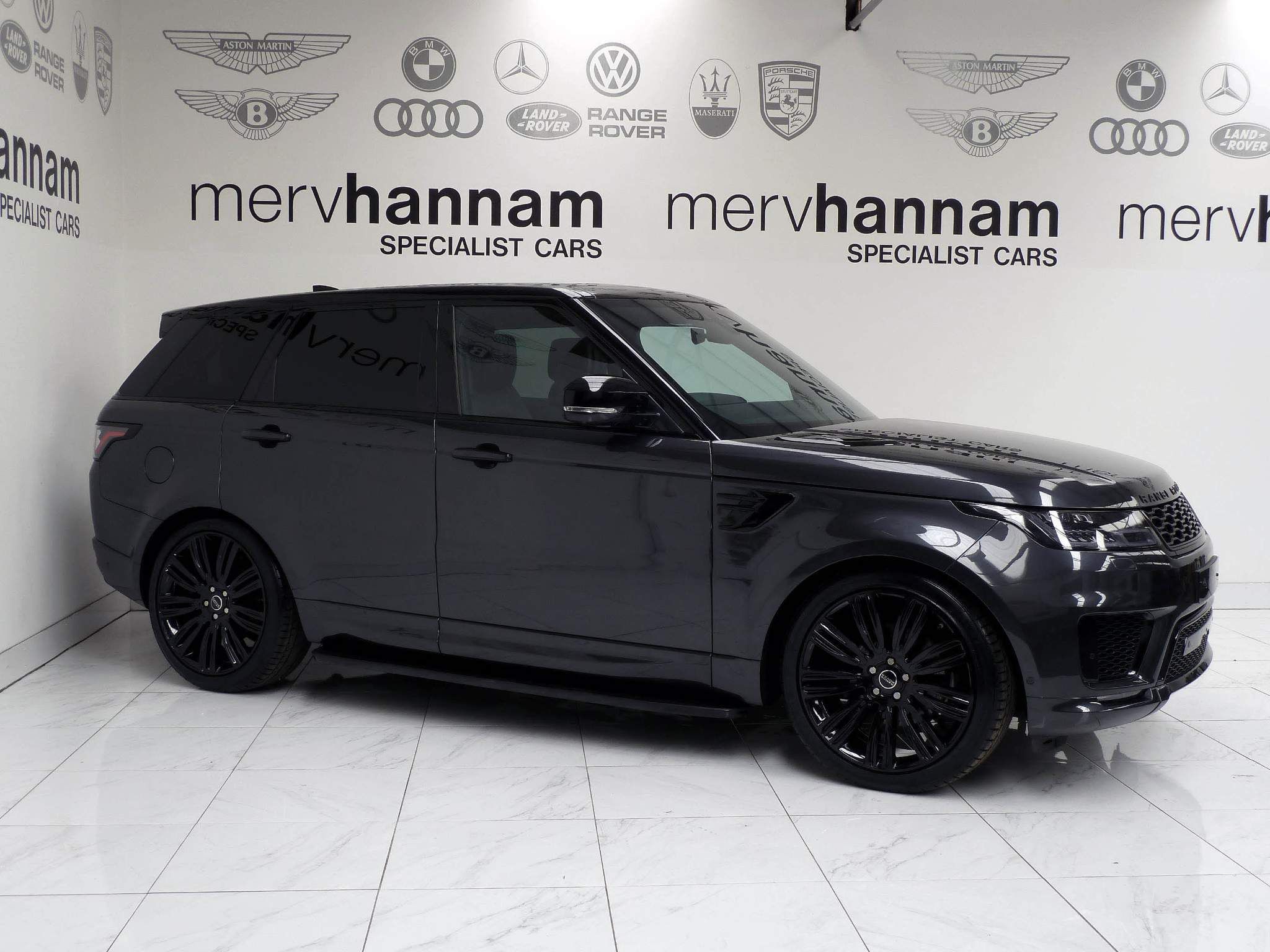 Land Rover Range Rover Sport 3.0 SD V6 HSE   <br/><br/>AUTOBIOGRAPHY DESIGN PACKAGE