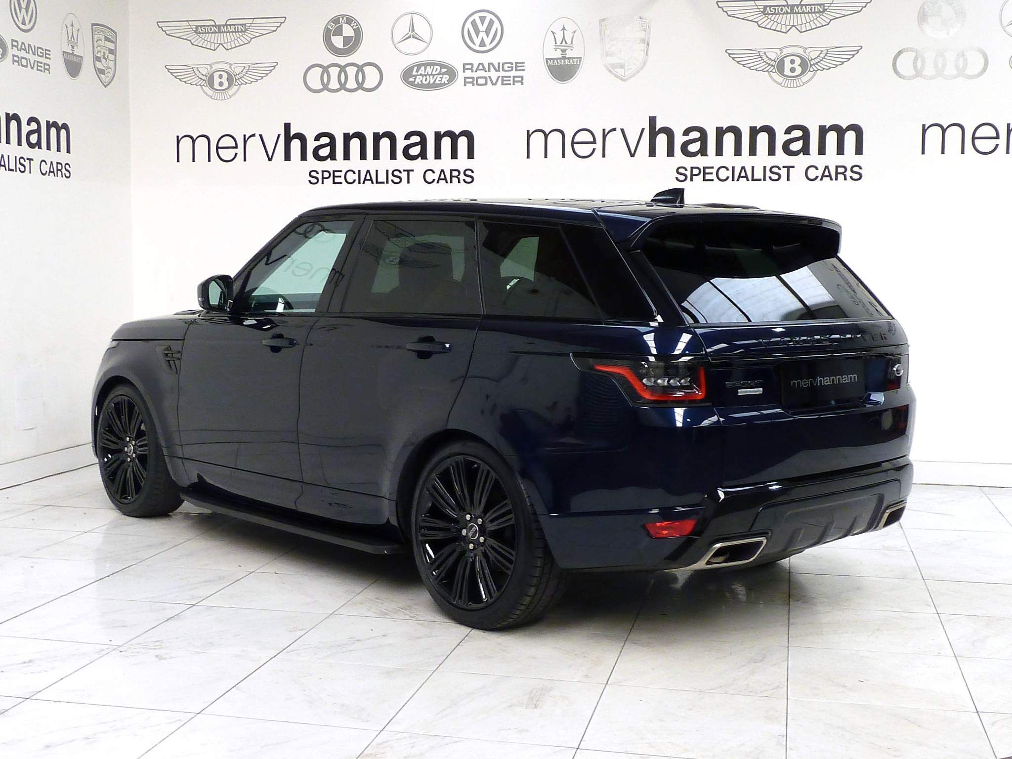 Land Rover Range Rover Sport 3.0 SD V6 HSE   <br/><br/>AUTOBIOGRAPHY DESIGN PACKAGE