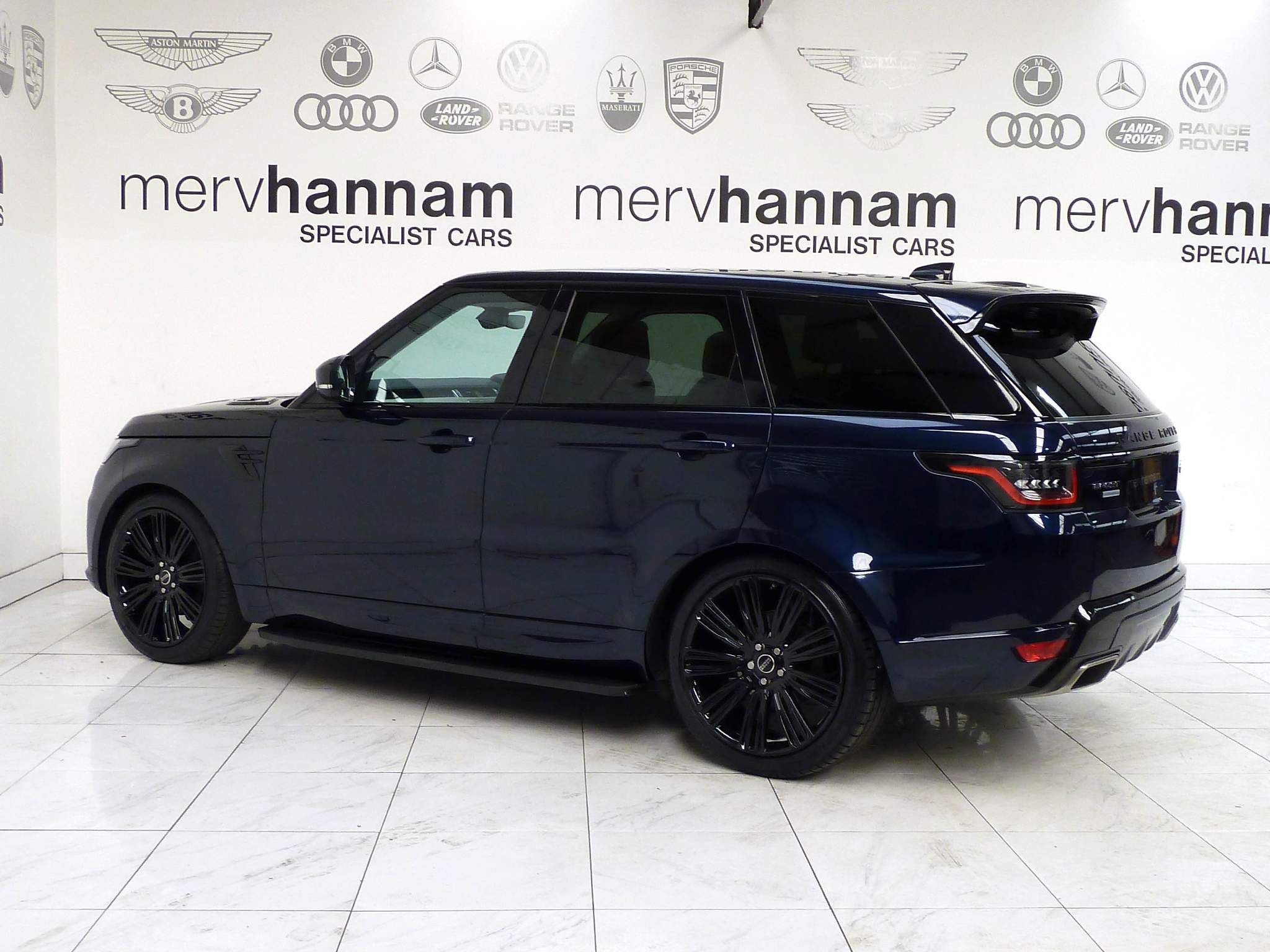 Land Rover Range Rover Sport 3.0 SD V6 HSE   <br/><br/>AUTOBIOGRAPHY DESIGN PACKAGE